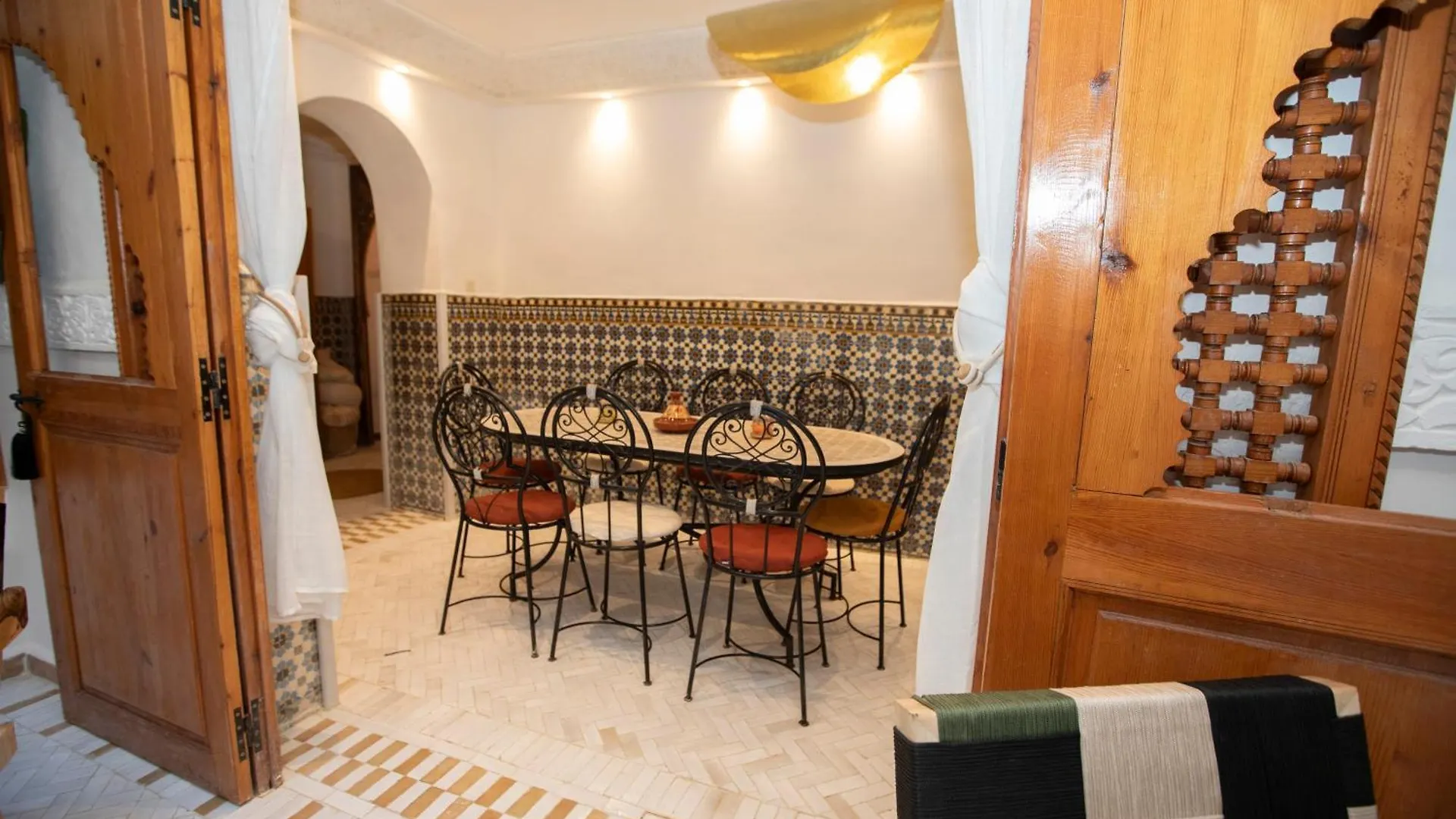 Riad Naejma Privatisation, 2 Bassins Marrakesz 0*,
